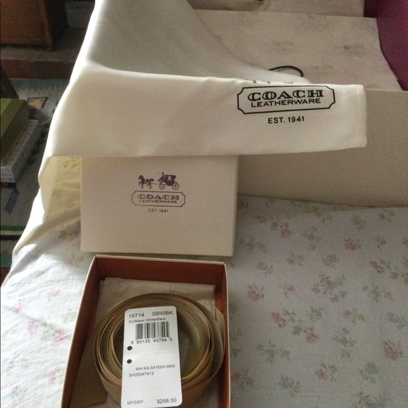 Purse - Picture 4 of 4